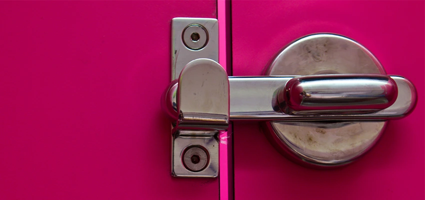 Childproof Gate Lock in University of California Davis, California
